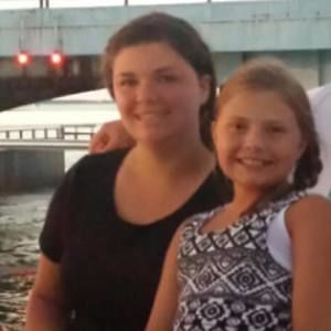 Meet your Posher, Marisa